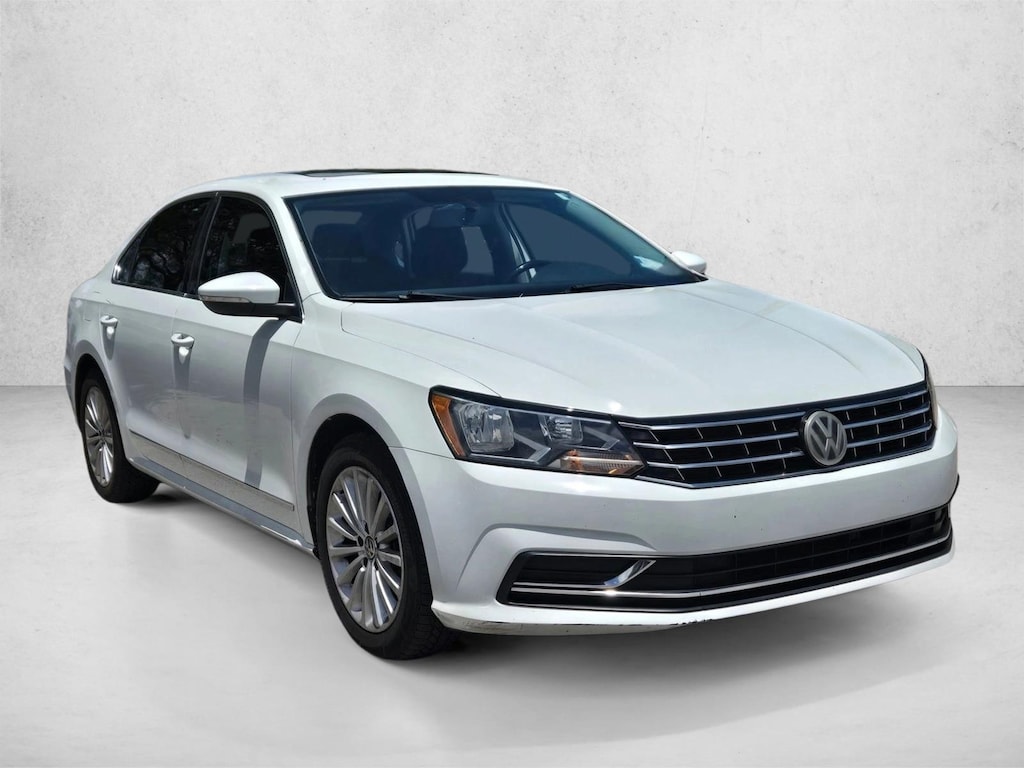 Used 2016 Volkswagen Passat 1.8T SE Sedan