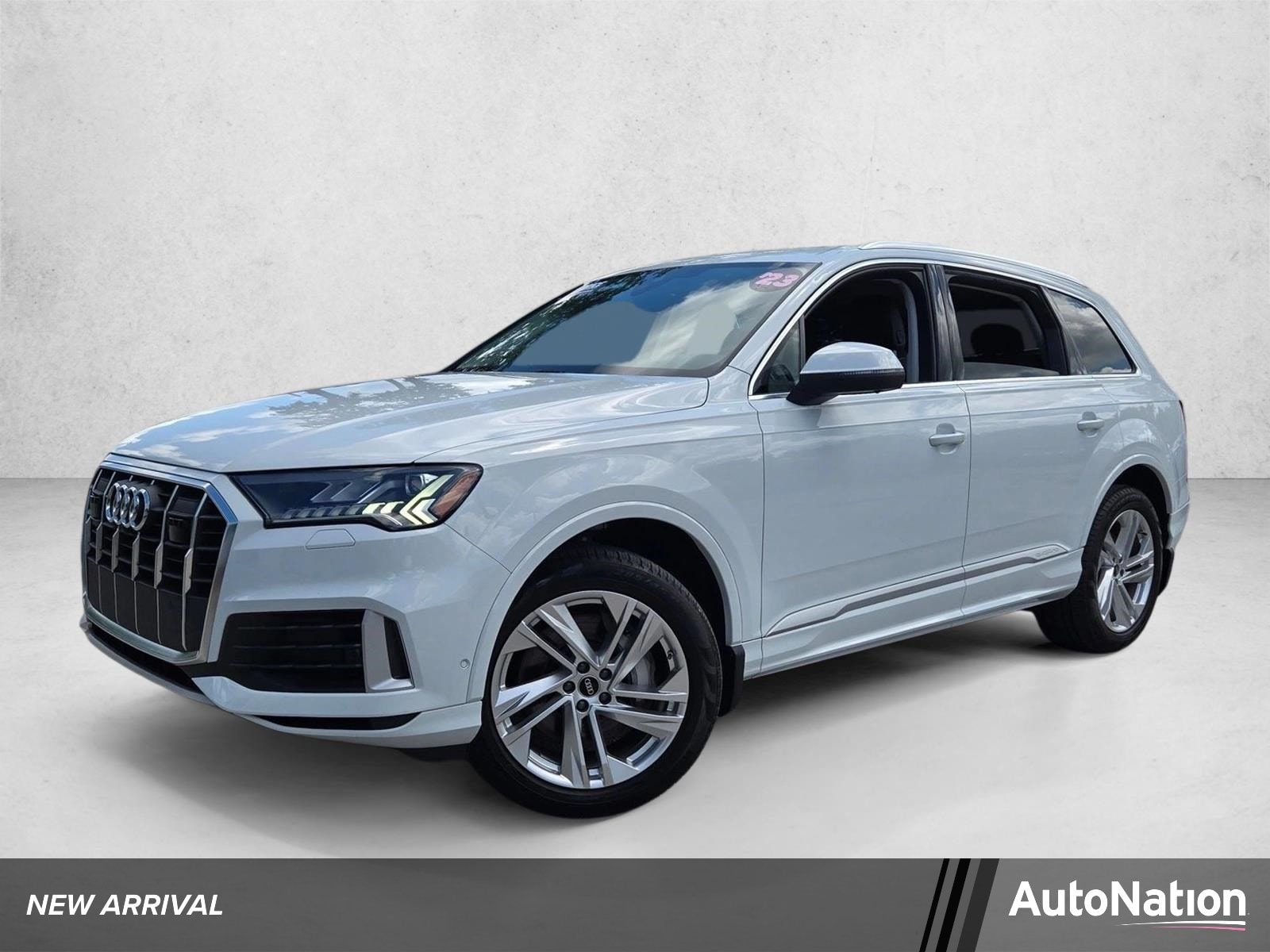 2023 Audi Q7 55 Premium Plus quattro Tiptronic's photo