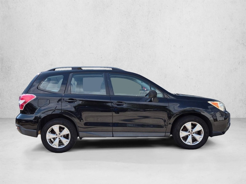 Used 2015 Subaru Forester 2.5i SUV