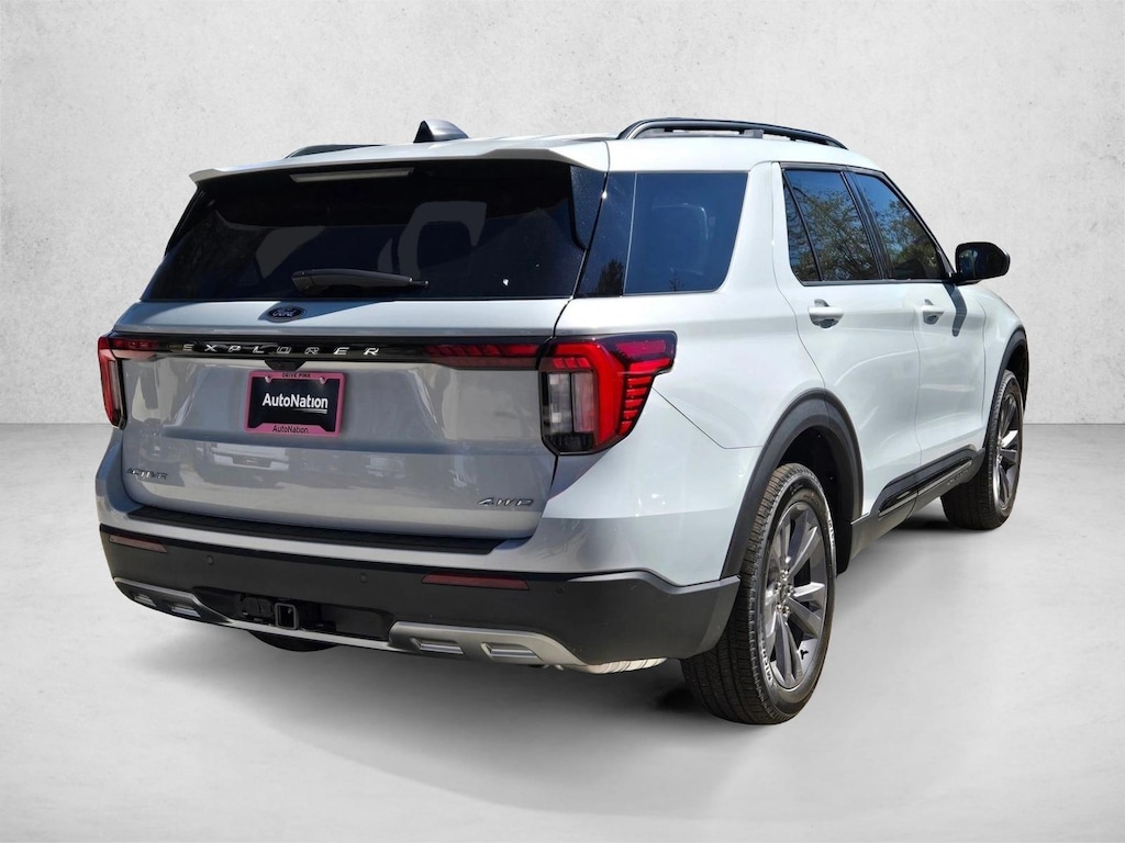 New 2026 Ford Explorer Active w/200A Pkg SUV