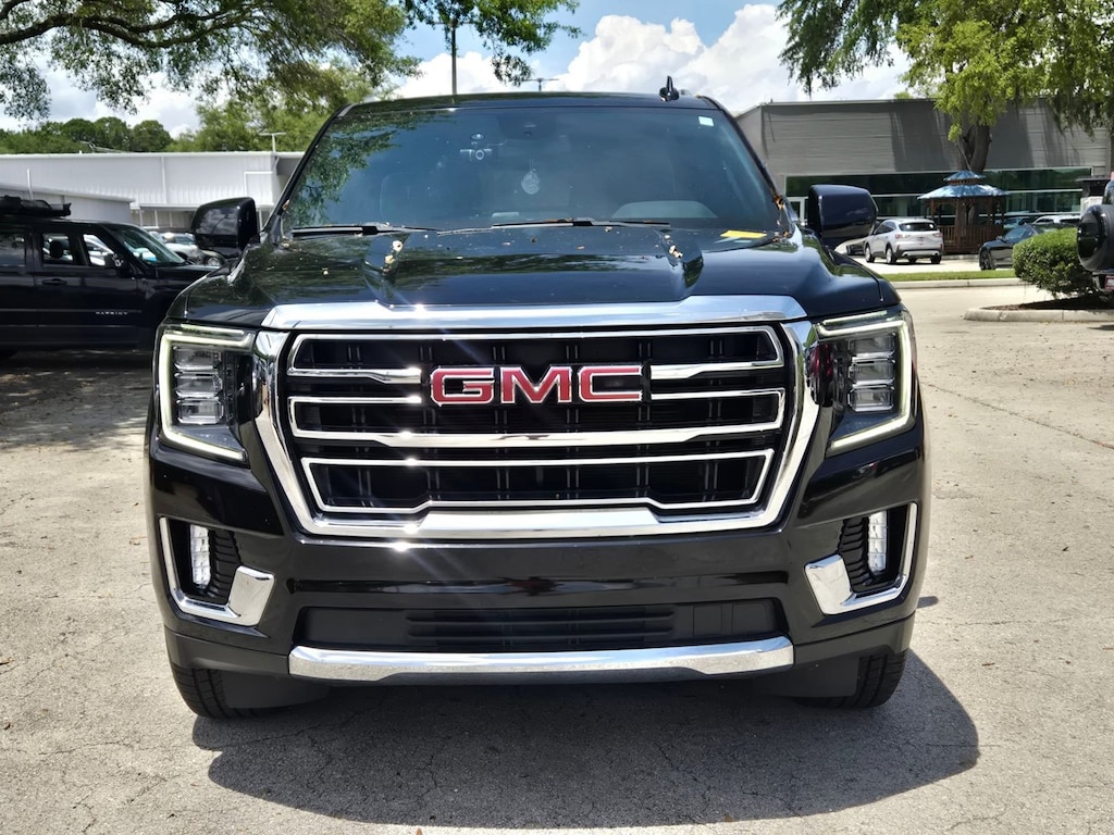 Used 2024 GMC Yukon SLT SUV