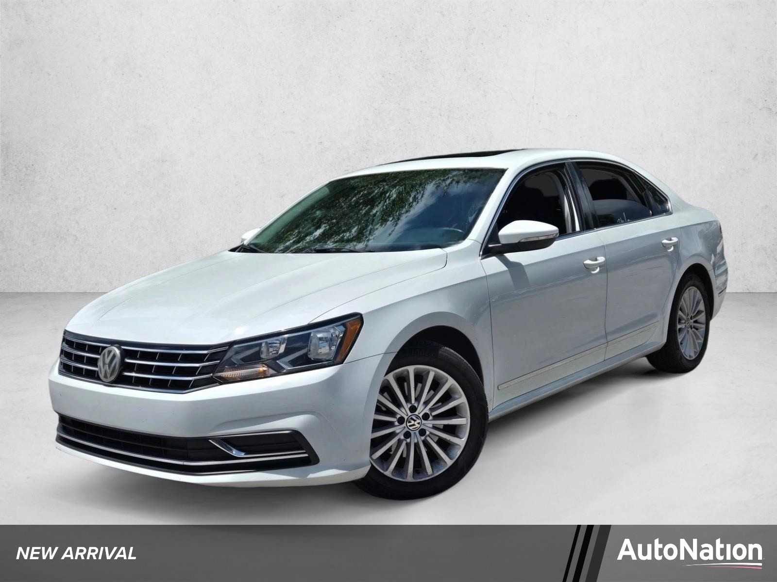 2016 Volkswagen Passat 1.8T SE Auto's photo