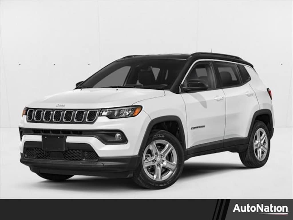 Used 2025 Jeep Compass Latitude SUV