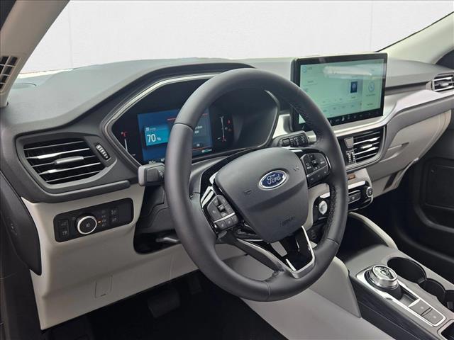 2025 Ford Escape photo 3