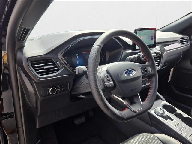 2025 Ford Escape ST-Line photo 2
