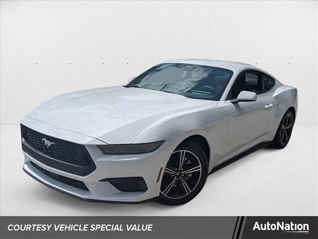 2025 Ford Mustang EcoBoost's photo