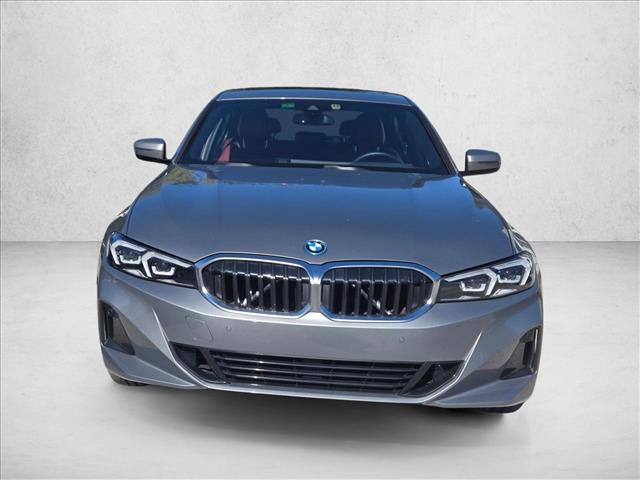 2023 Bmw 330e Sedan photo 2
