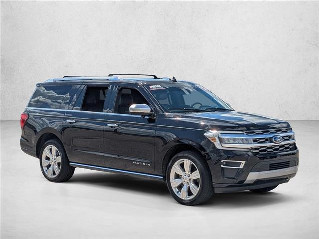 2022 Ford Expedition MAX Platinum photo 3