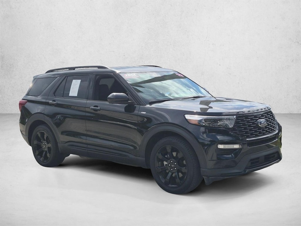 Certified 2023 Ford Explorer ST-Line SUV