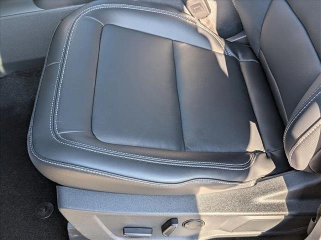 New 2025 Ford Bronco Outer Banks SUV