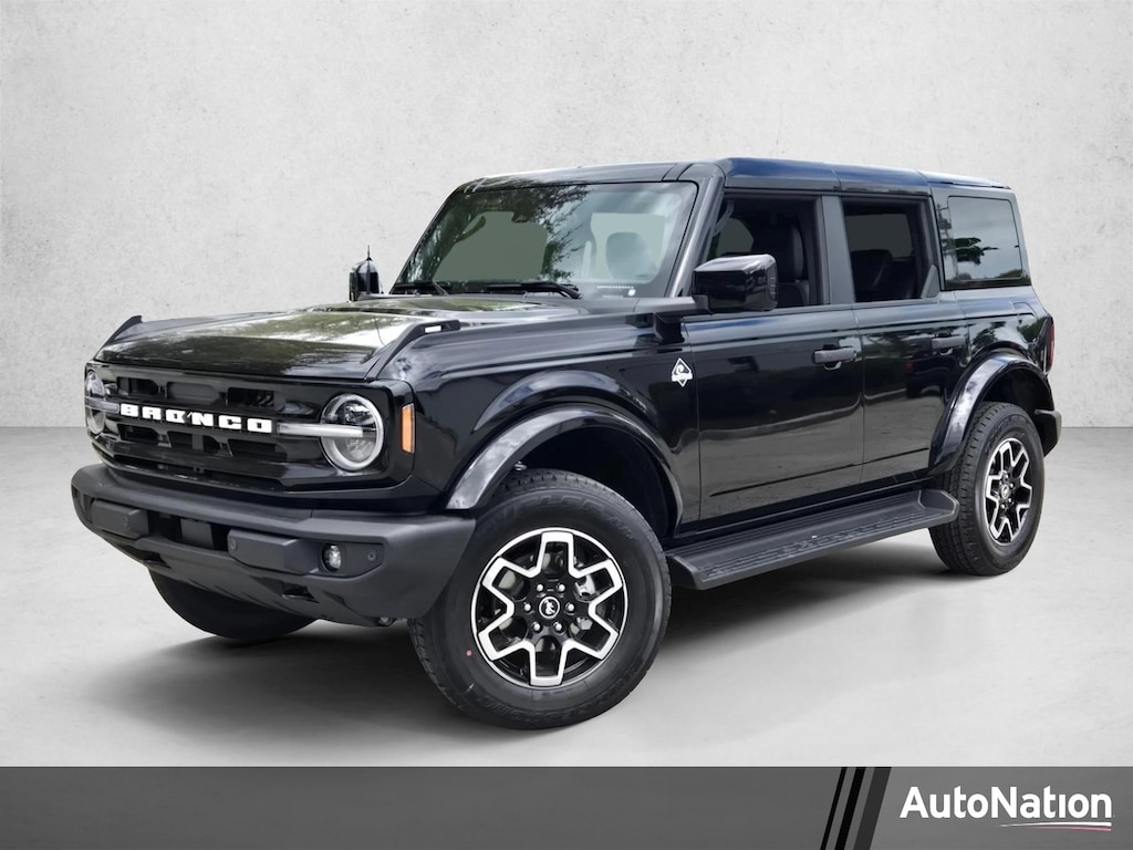 New 2026 Ford Bronco Outer Banks SUV