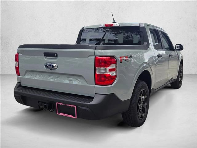 2024 Ford Maverick XLT photo 2