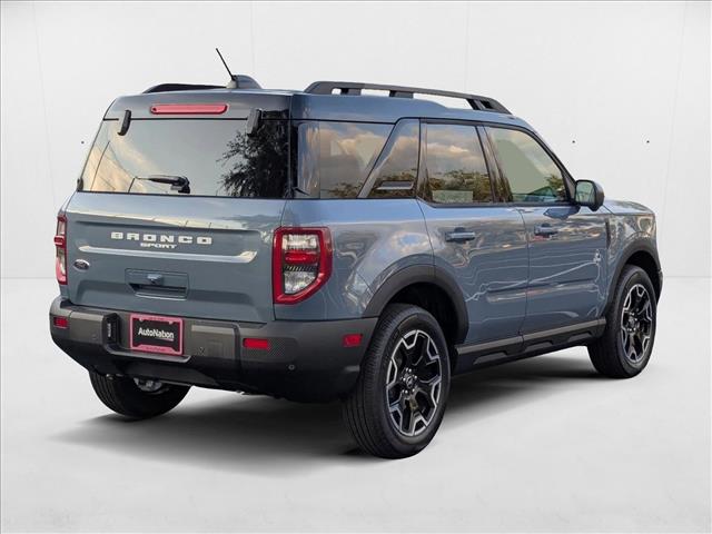 2025 Ford Bronco Sport Outer Banks photo 2