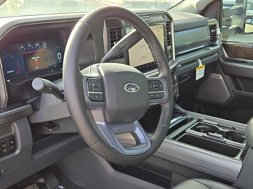 New 2026 Ford F-250 LARIAT Truck Crew Cab