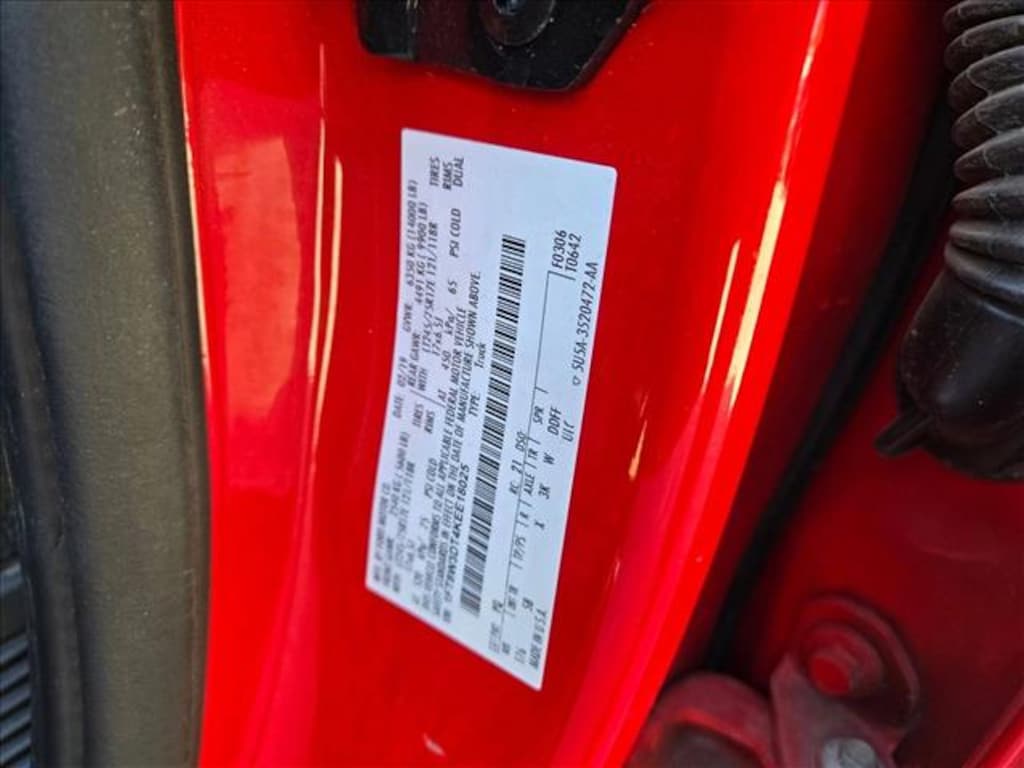 Used 2019 Ford F-350 LARIAT Truck Crew Cab