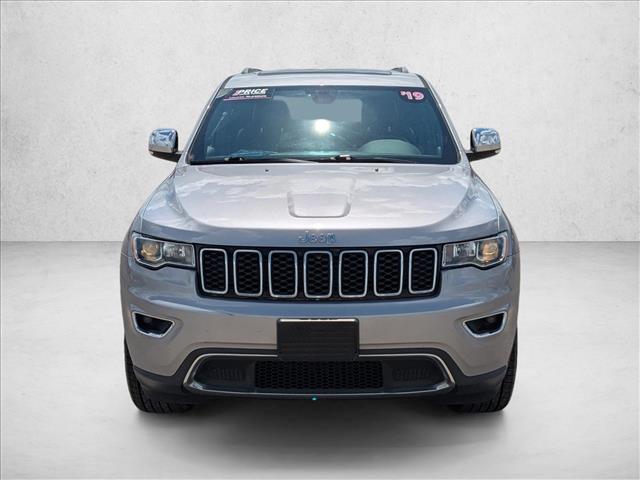 2019 Jeep Grand Cherokee Limited photo 2