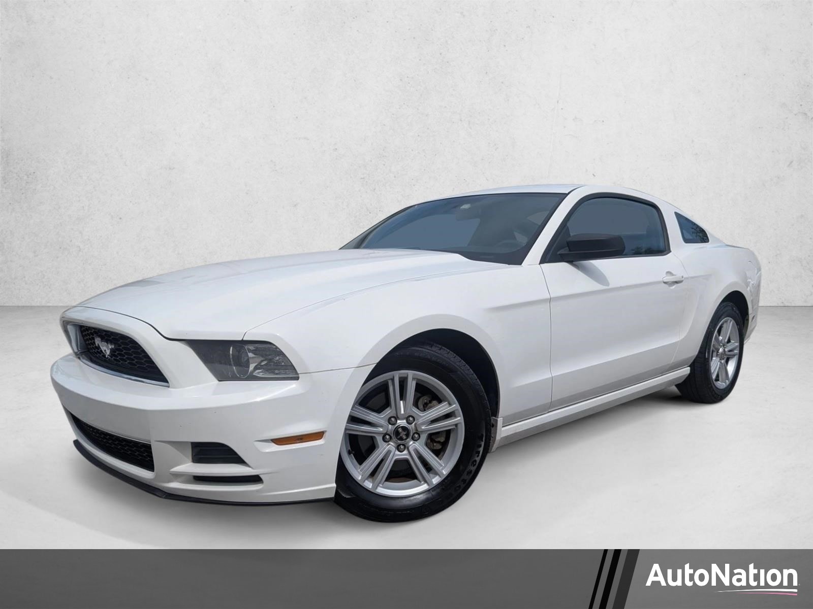 2013 Ford Mustang V6's photo