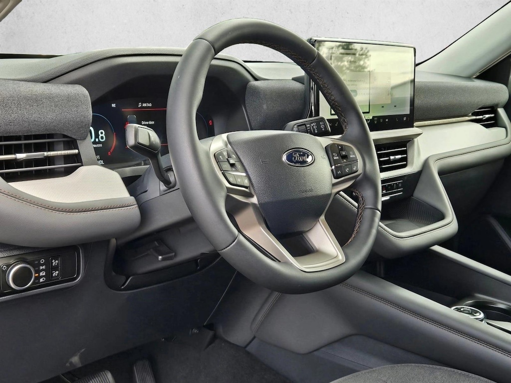 New 2026 Ford Explorer Active w/200A Pkg SUV
