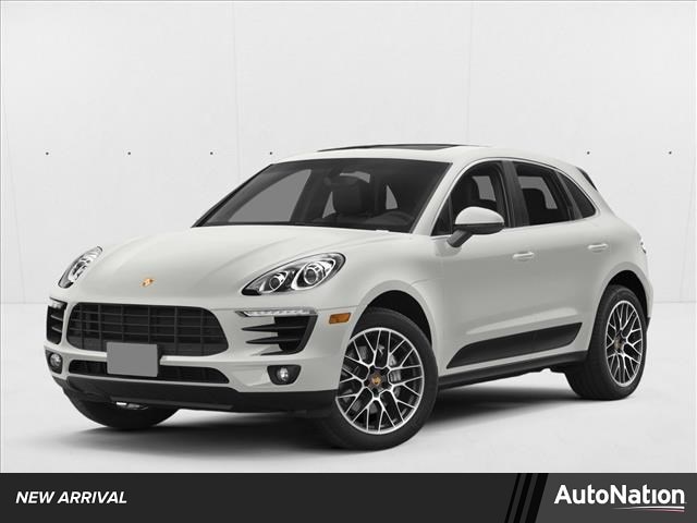 2015 Porsche Macan S's photo