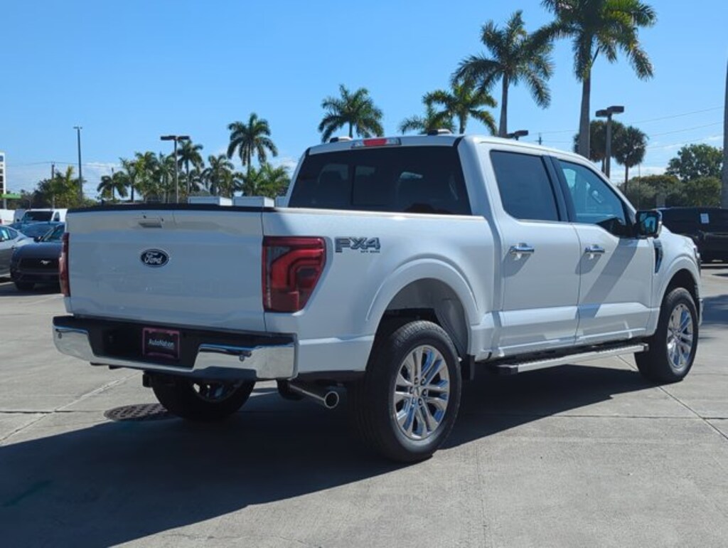 New 2026 Ford F-150 LARIAT Truck SuperCrew Cab