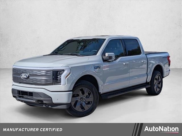 2024 Ford F-150 Lightning Lariat's photo