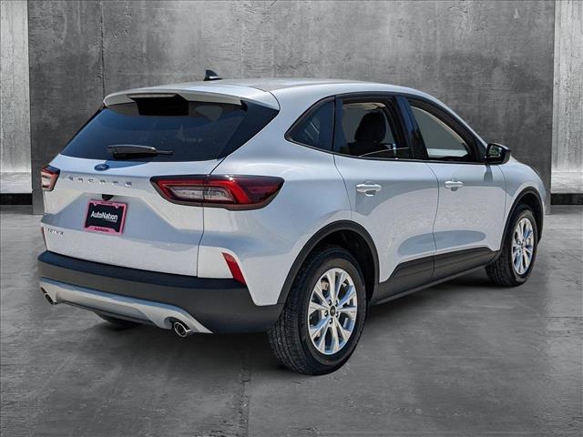 2025 Ford Escape Active photo 2