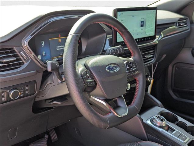 2025 Ford Escape ST-Line photo 3