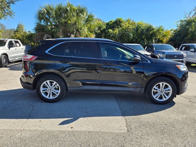 2019 Ford Edge SEL photo 4
