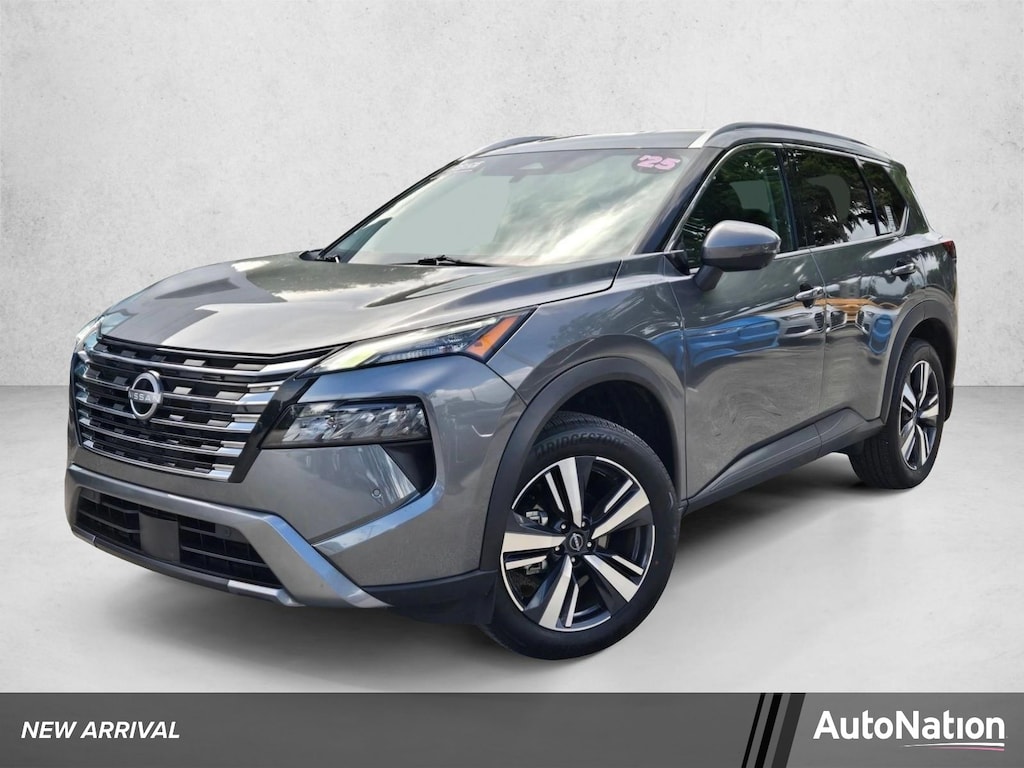 Used 2025 Nissan Rogue SL SUV
