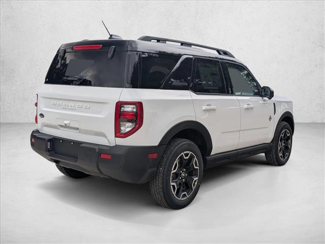 2025 Ford Bronco Sport Outer Banks photo 2
