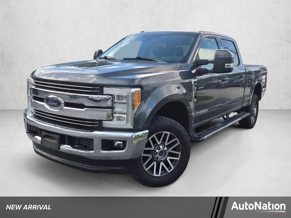 Certified 2018 Ford F-350 LARIAT Truck Crew Cab