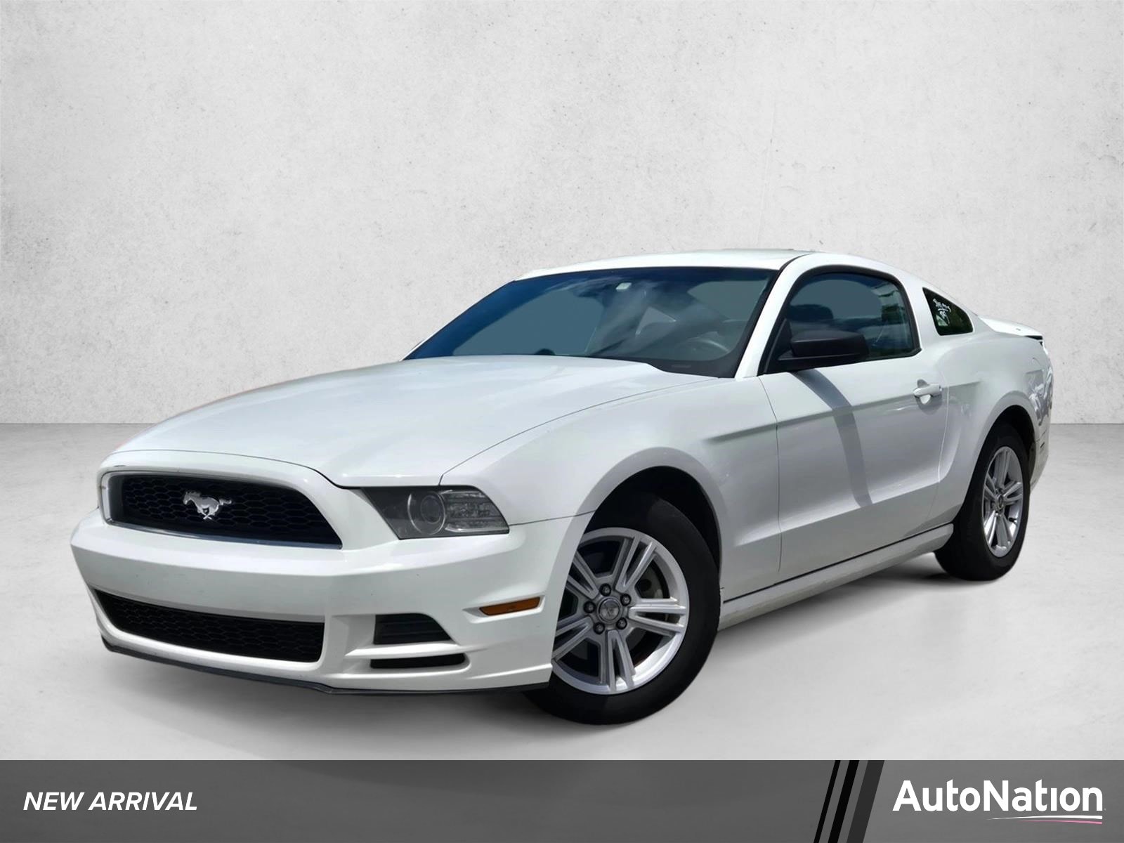 2013 Ford Mustang V6's photo