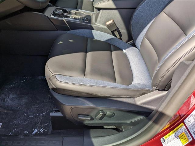 2025 Ford Bronco Sport Outer Banks photo 4