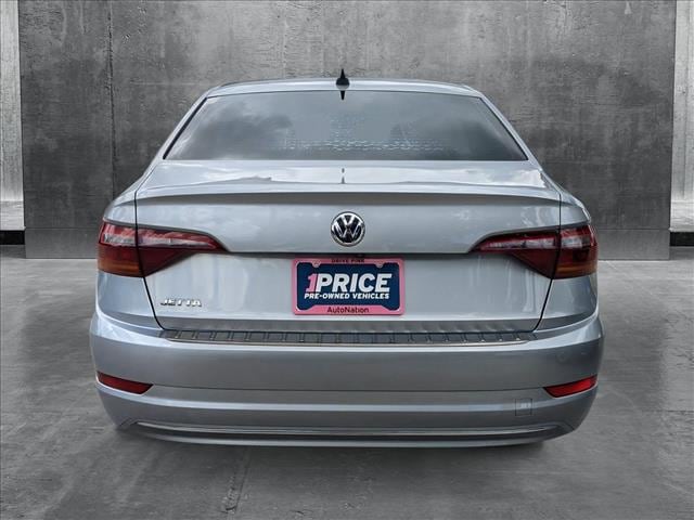Image 7 of 2019 Volkswagen Jetta SEL Sedan