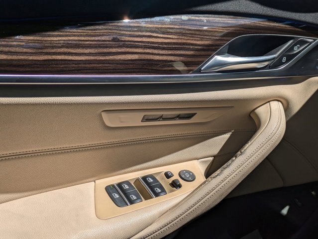 Used 2018 BMW 5 Series 530e with VIN WBAJA9C55JB251595 for sale in Jacksonville, FL