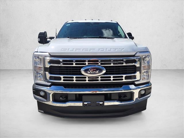 2024 Ford F-350 Super Duty Chassis Cab XL
