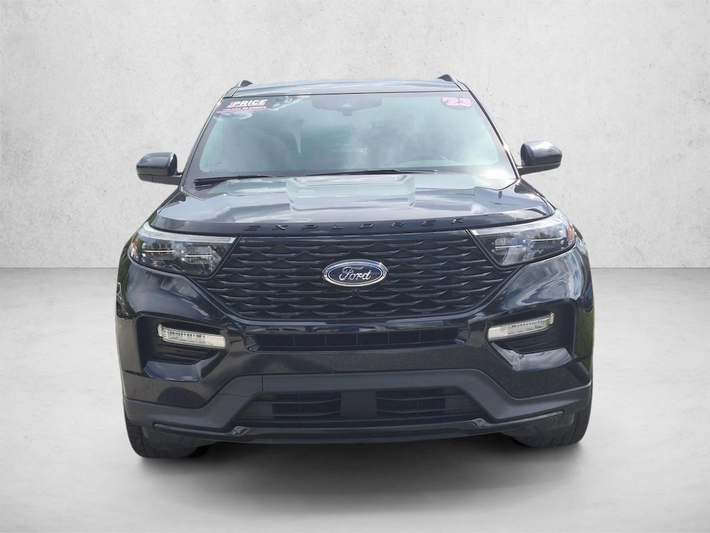 Certified 2023 Ford Explorer ST-Line SUV