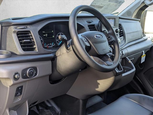 2025 Ford Transit photo 3