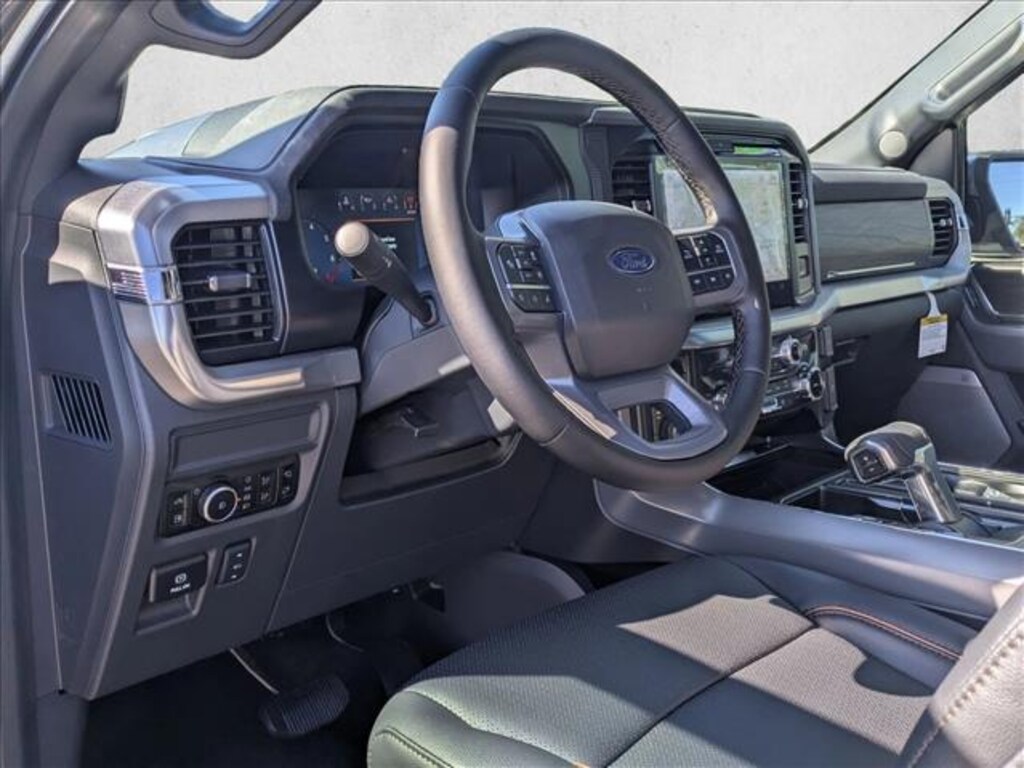 New 2025 Ford F-150 LARIAT Truck SuperCrew Cab