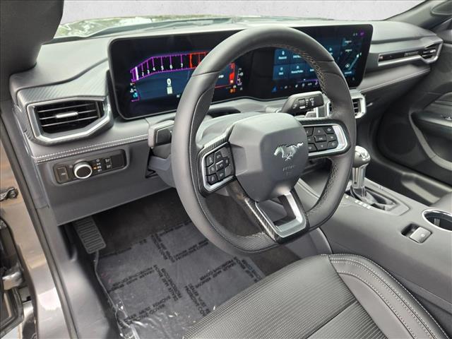 2025 Ford Mustang GT Premium photo 3