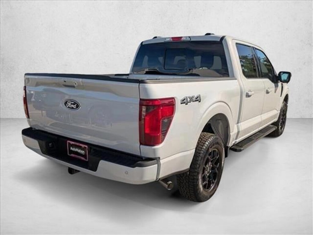 New 2025 Ford F-150 XLT Truck SuperCrew Cab