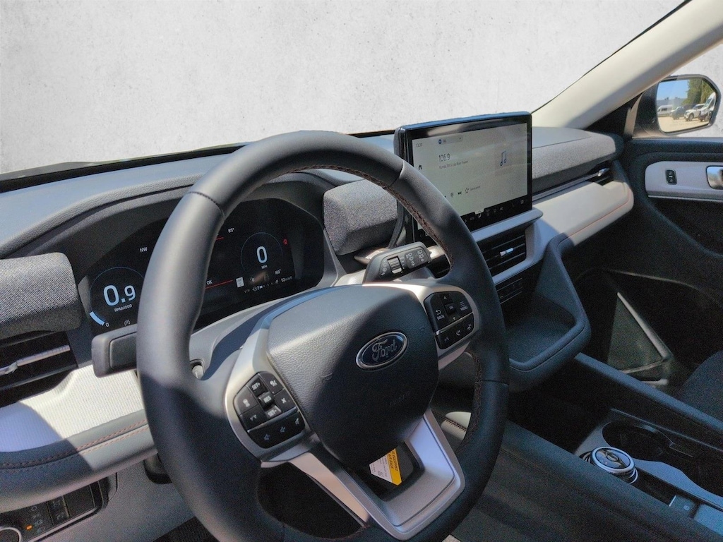 New 2026 Ford Explorer Active w/200A Pkg SUV
