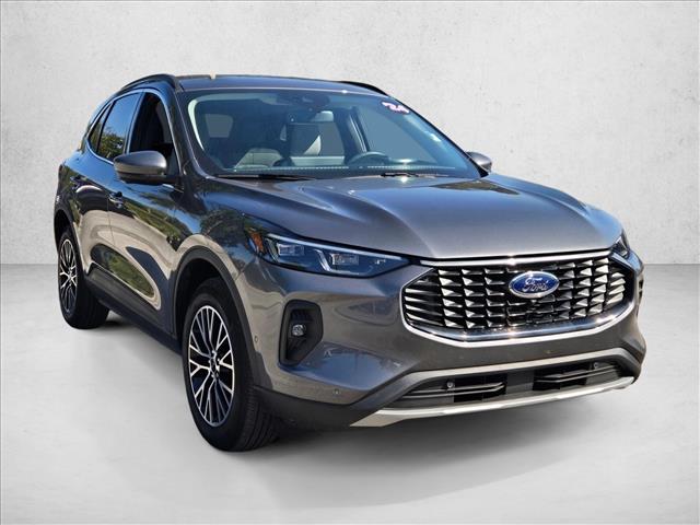 2024 Ford Escape photo 3