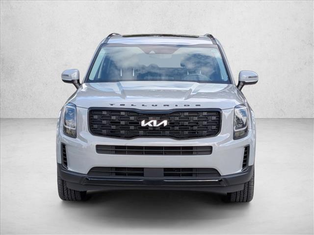 2022 Kia Telluride EX photo 2