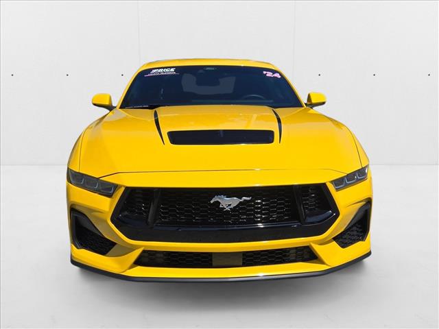 2024 Ford Mustang GT Premium photo 2
