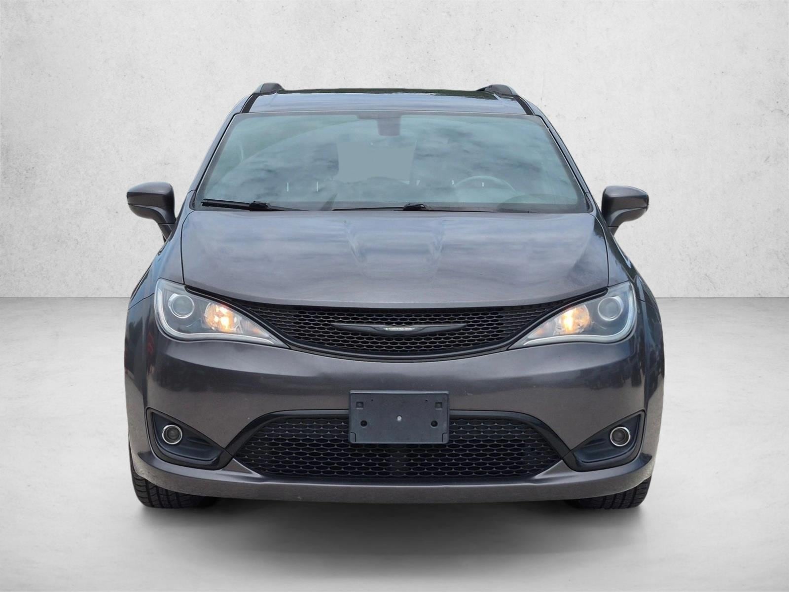 2C4RC1EG8JR178028