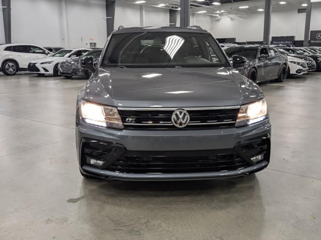 Used 2019 Volkswagen Tiguan SE SUV