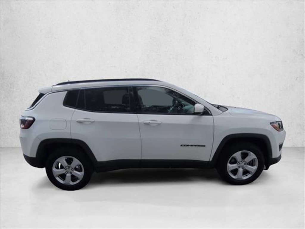 Used 2018 Jeep Compass Latitude SUV