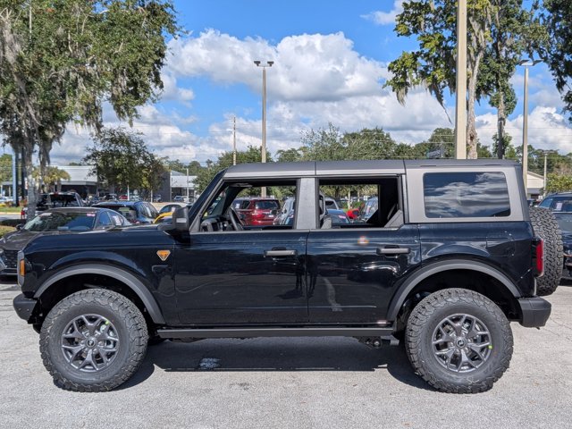 2025 Ford Bronco Badlands photo 4