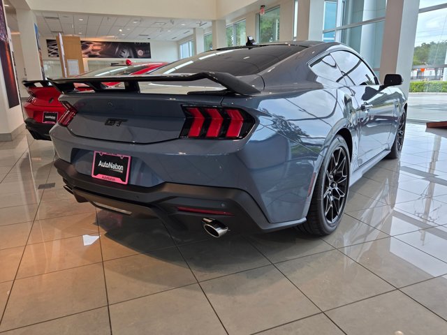 2025 Ford Mustang GT Premium photo 2